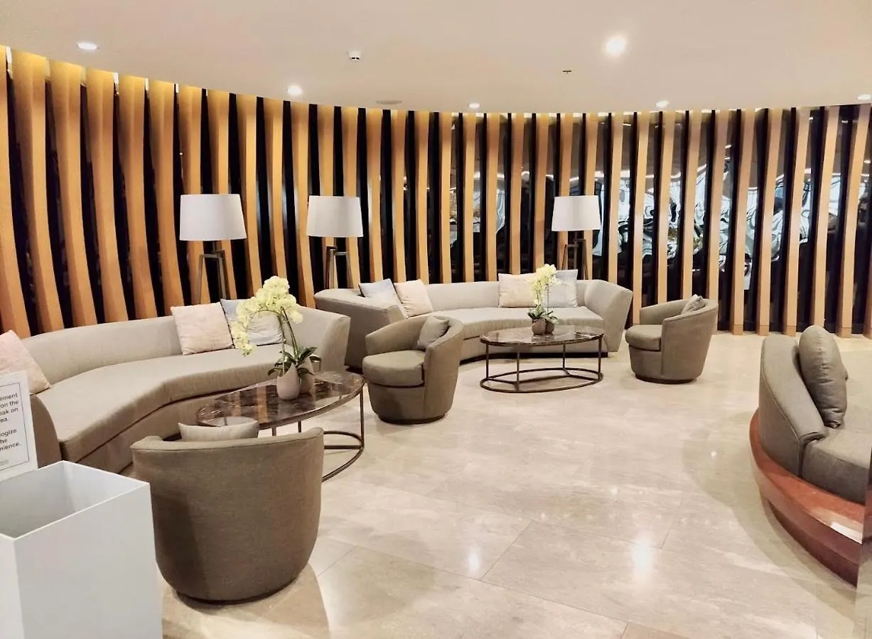 1 Bedroom With Balcony & King Sized Bed Near Mall Of Asia Pasay